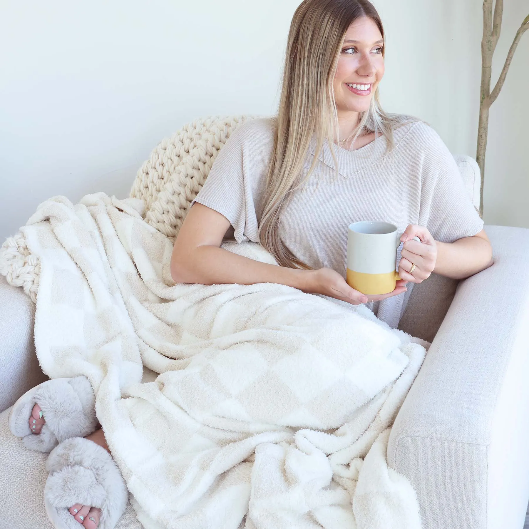 CuddleLane™ Luxe Blankets | Toffee Check