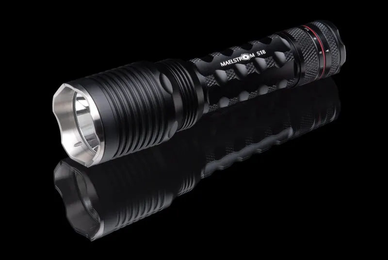 FOURSEVENS Maelstrom S18 1200 Lumen LED Flashlight