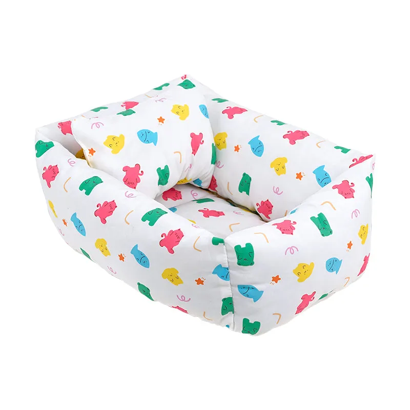 Portable Pet Carrier Bag with Breathable Design for Small Dogs and Cats